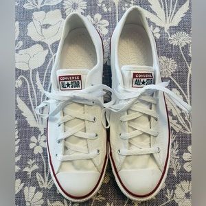 Converse Shoes 8.5
